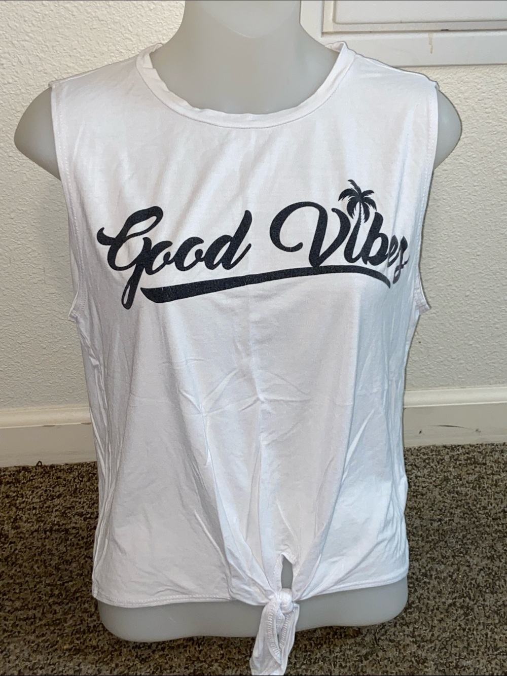 Dirtee Laundry Good Vibes Front-Tie White Tank Top Size M